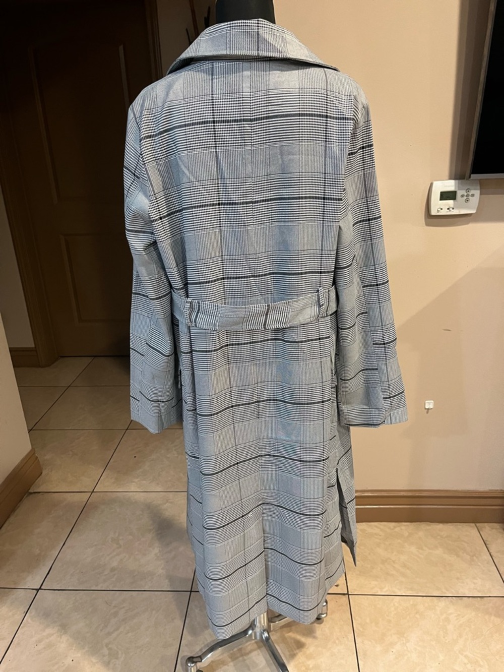 J.O.A. Gray Plaid Trench Coat - Picture 3 of 11